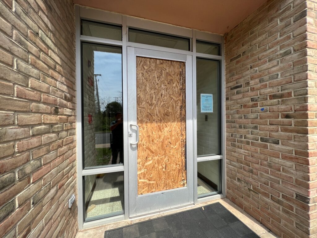 Annandale VA Door Window Glass Company Burglary Break In Emergency Board up 24 Hour Service Storefront Commercial Business Residential House